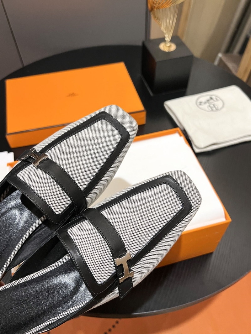 Hermes Slippers